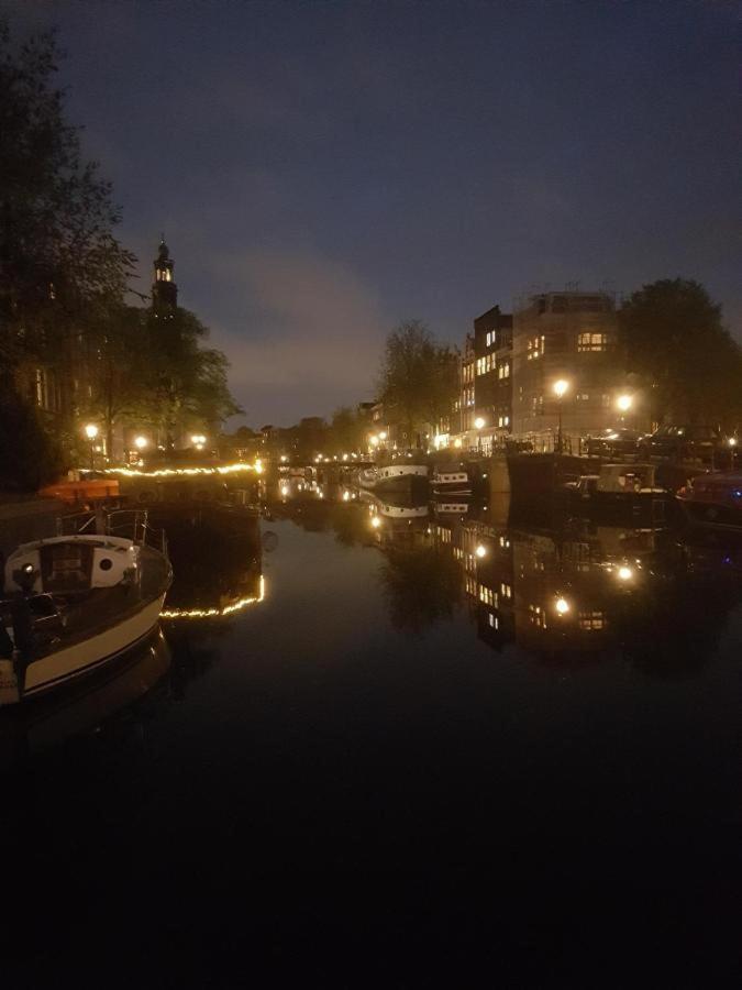 Pantheos Top Houseboat Amsterdam Bagian luar foto