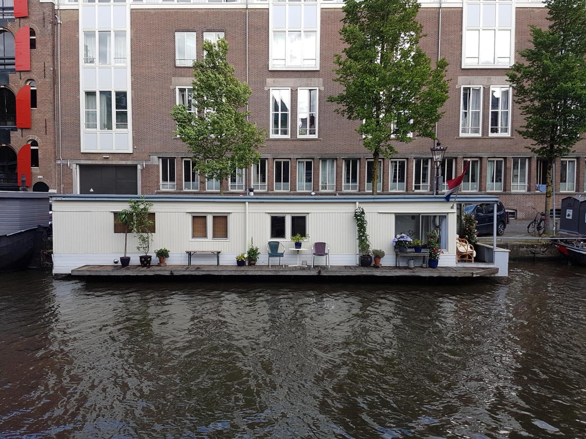 Pantheos Top Houseboat Amsterdam Bagian luar foto